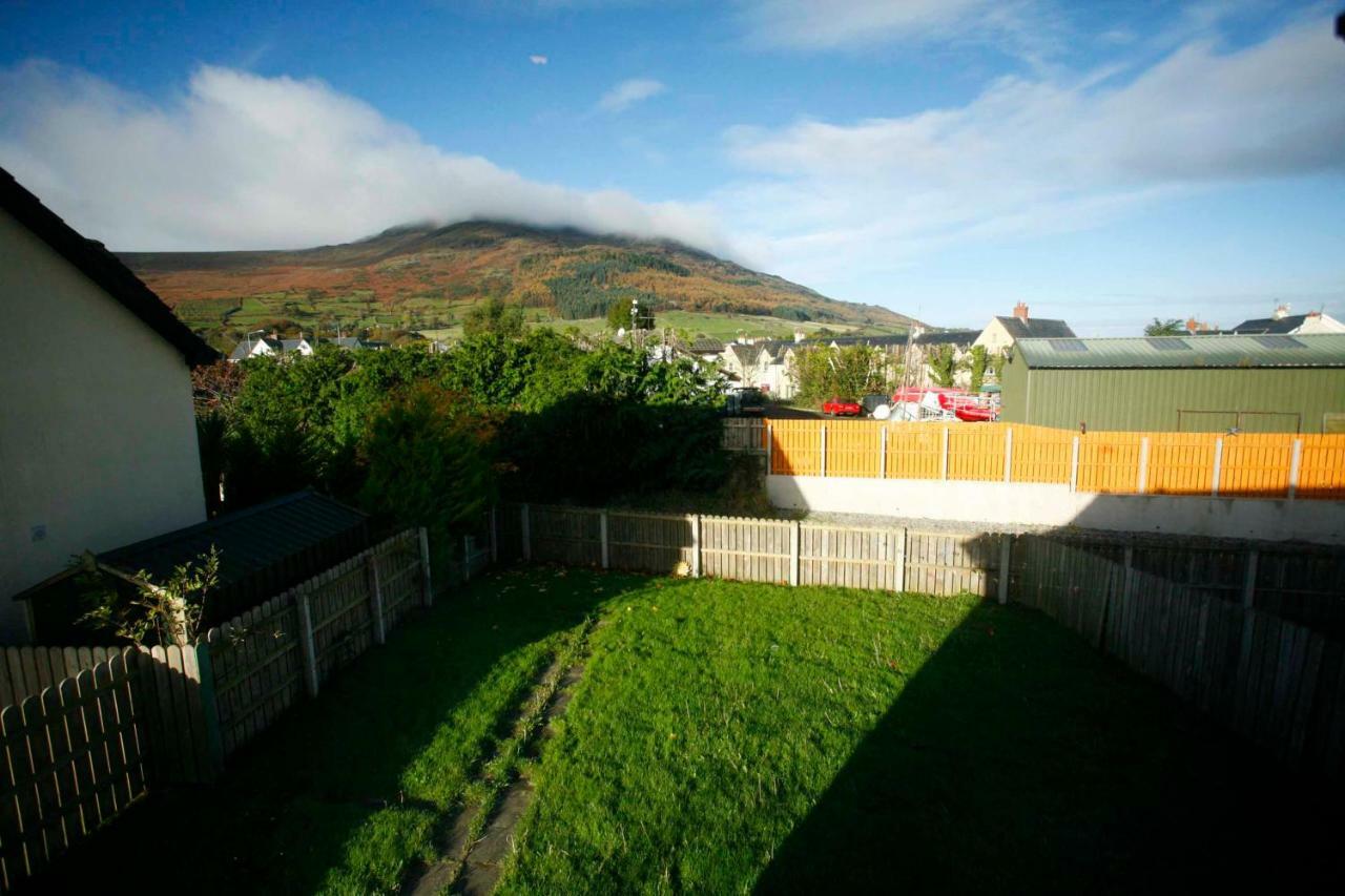 Village Lodge - Carlingford Kültér fotó